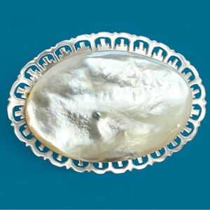 Vintage Bethlehem Mother of Pearl Brooch Holy Land Souvenir Shell Pin Israel EUC